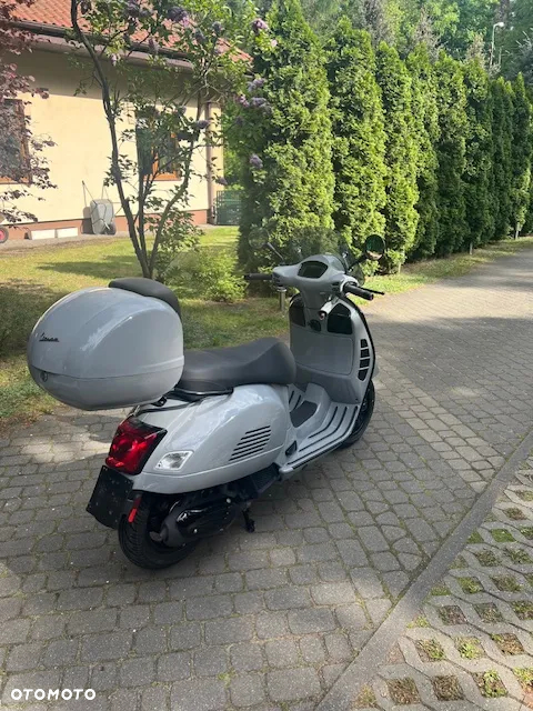 Vespa GTS - 5