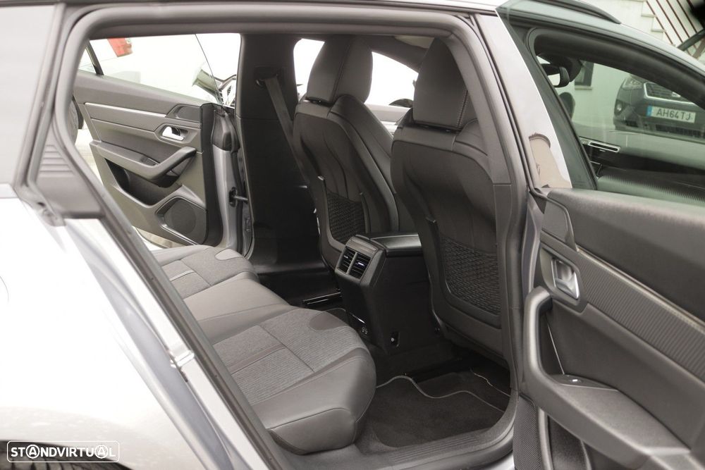 Peugeot 508 SW 1.6 Hybrid Allure Pack e-EAT8 - 29