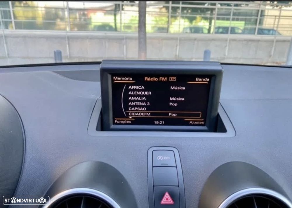 Audi A1 1.6 TDI Ambition - 13