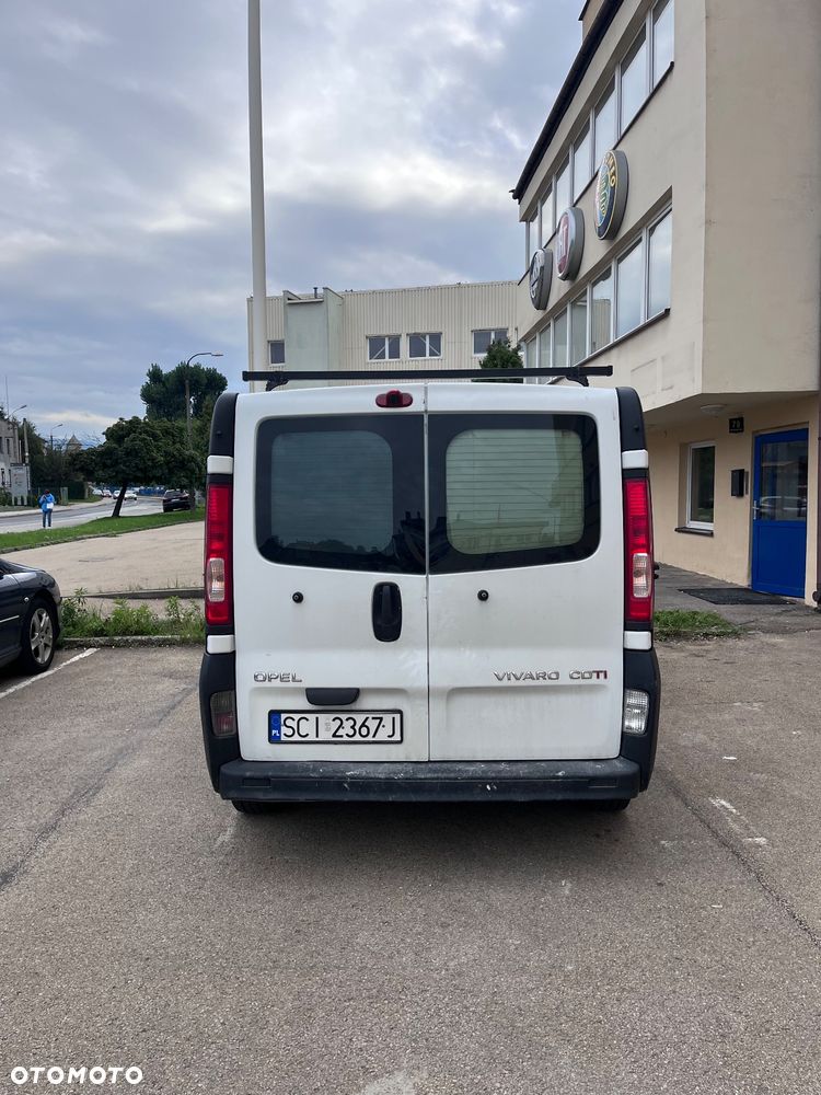 Opel Vivaro - 5