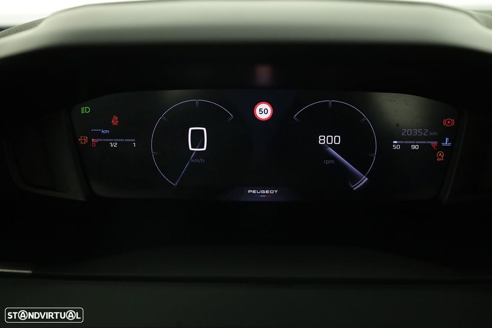 Peugeot 2008 1.2 PureTech Allure - 16