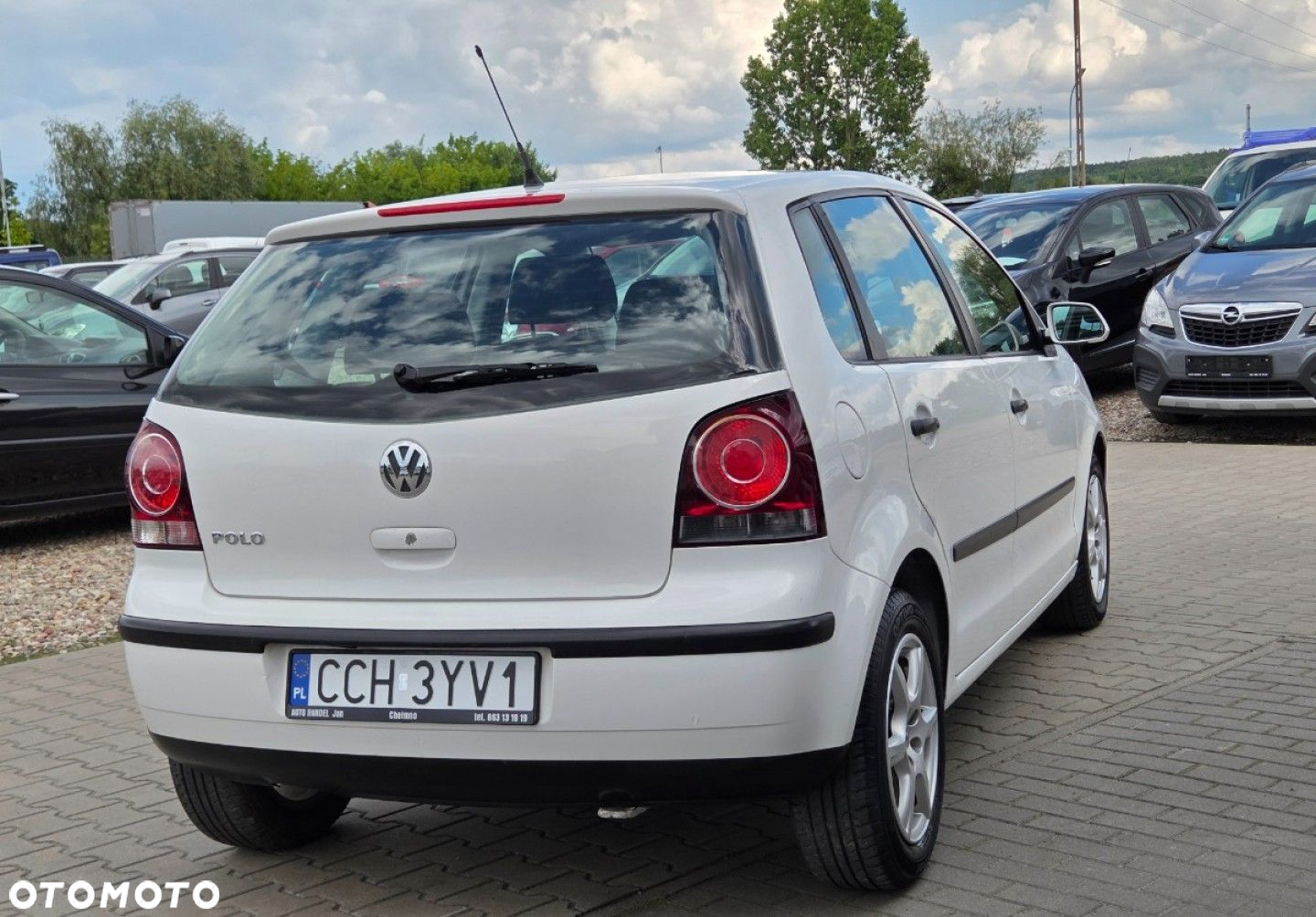 Volkswagen Polo - 4