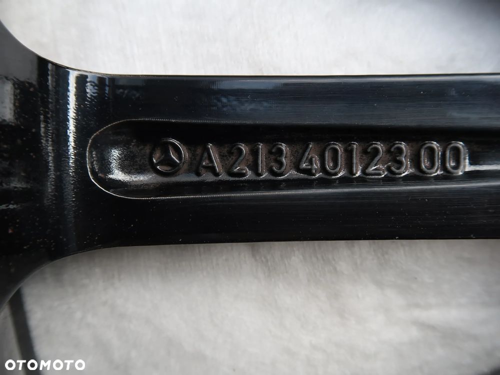 W42 Felga Mercedes A2134012300 9x20et49 - 5