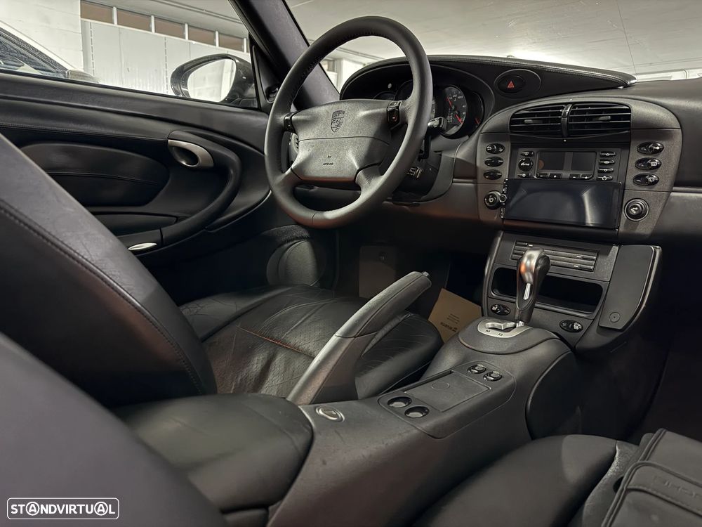Porsche 911 (996) - 43
