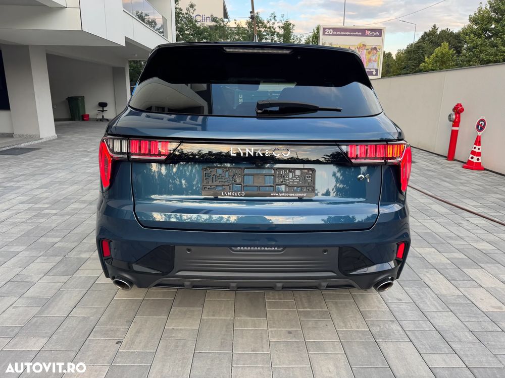 Lynk&Co 01 - 6