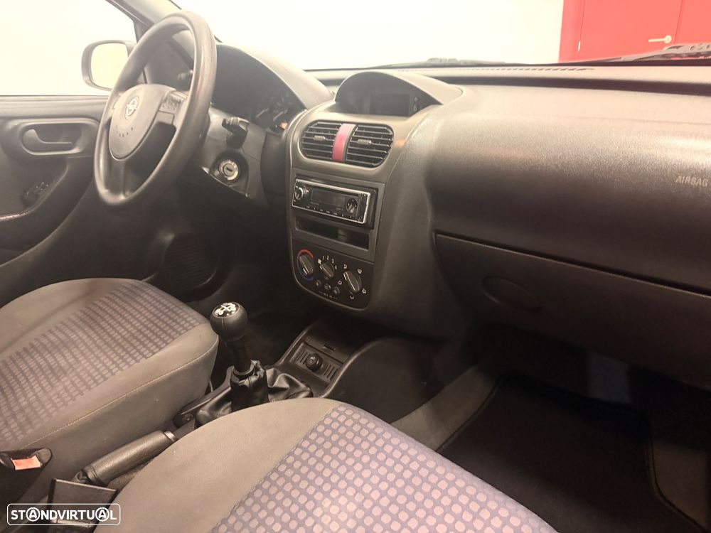 Opel Corsa 1.2 16V Confort - 11