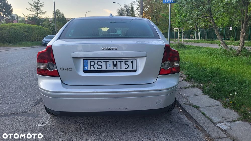 Volvo S40 2.0D Momentum - 6