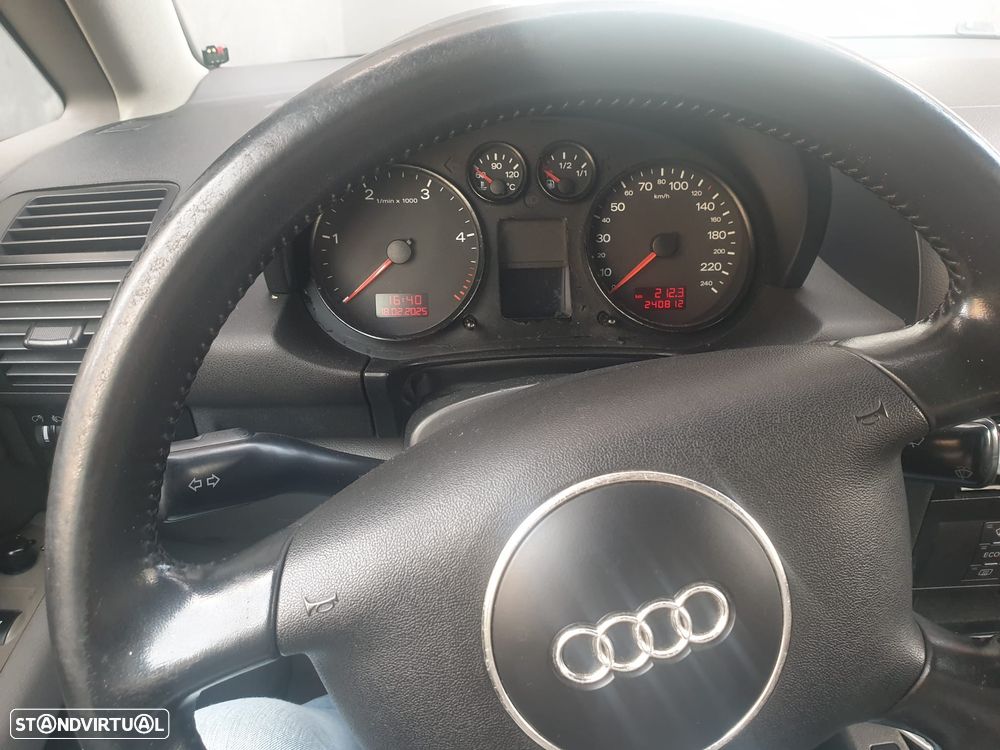 Audi A2 1.4 TDI Ambiente - 5