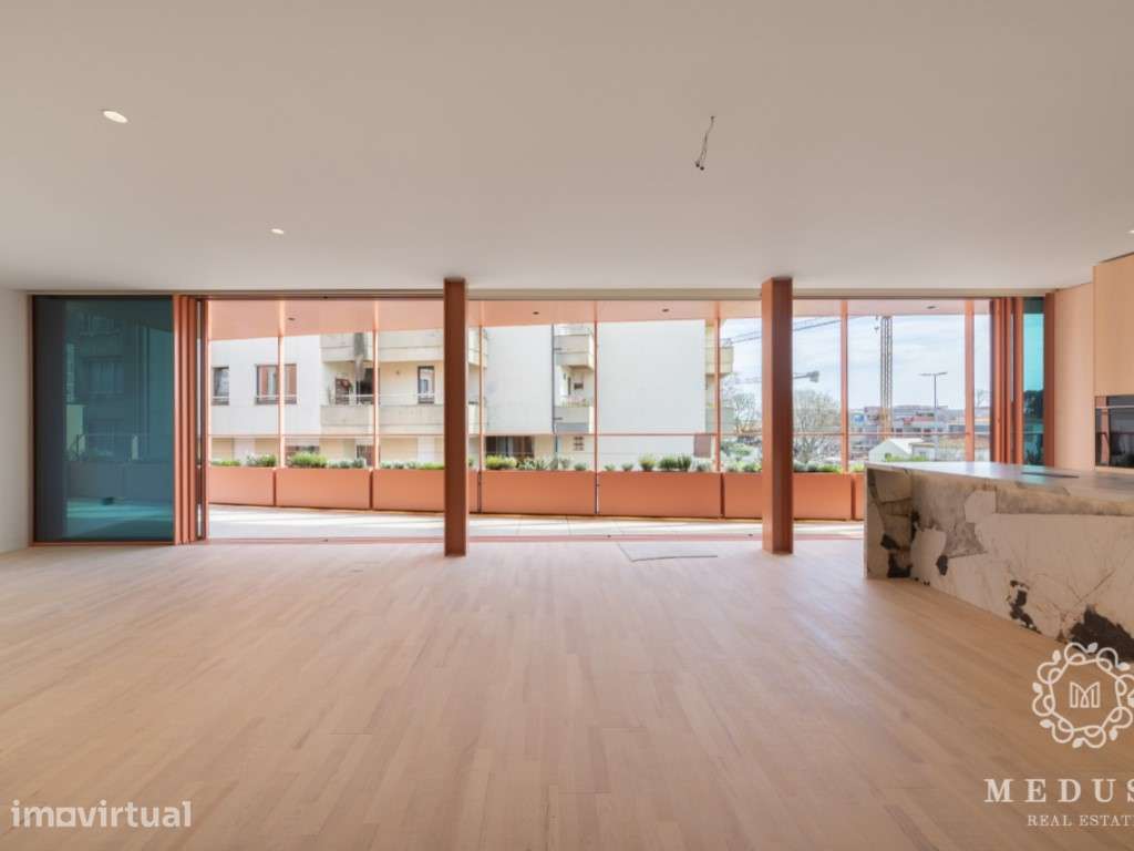 T4+1 no 1.º andar | Foz do Douro, Porto - Grande imagem: 3/38