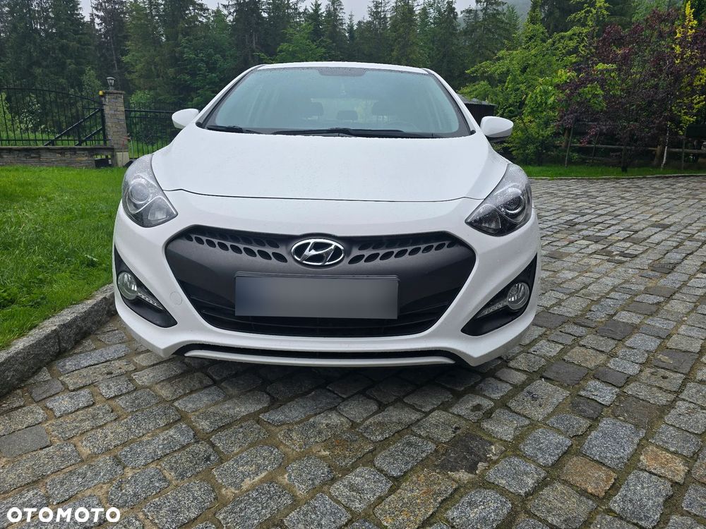 Hyundai i30 1.4 CRDi Advantage - 4