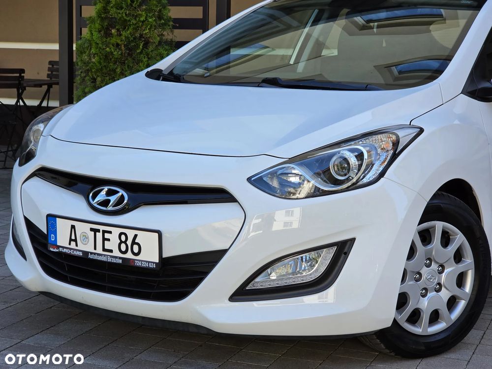 Hyundai i30 1.4 Comfort - 14