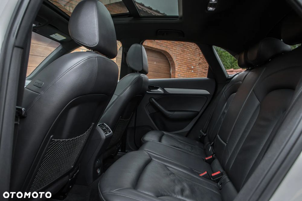 Audi Q3 2.0 TFSI quattro S tronic - 26