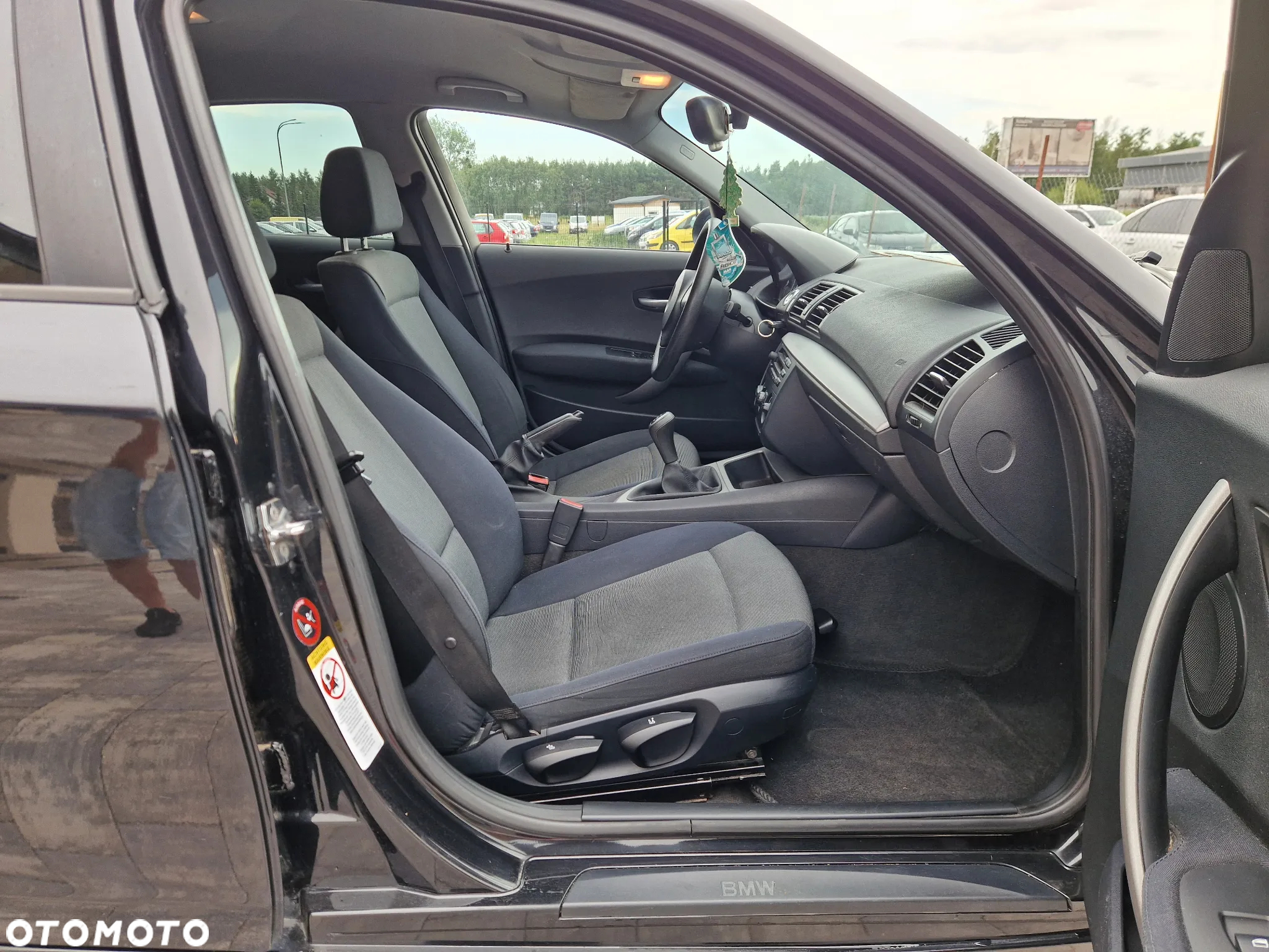 BMW Seria 1 116i - 11