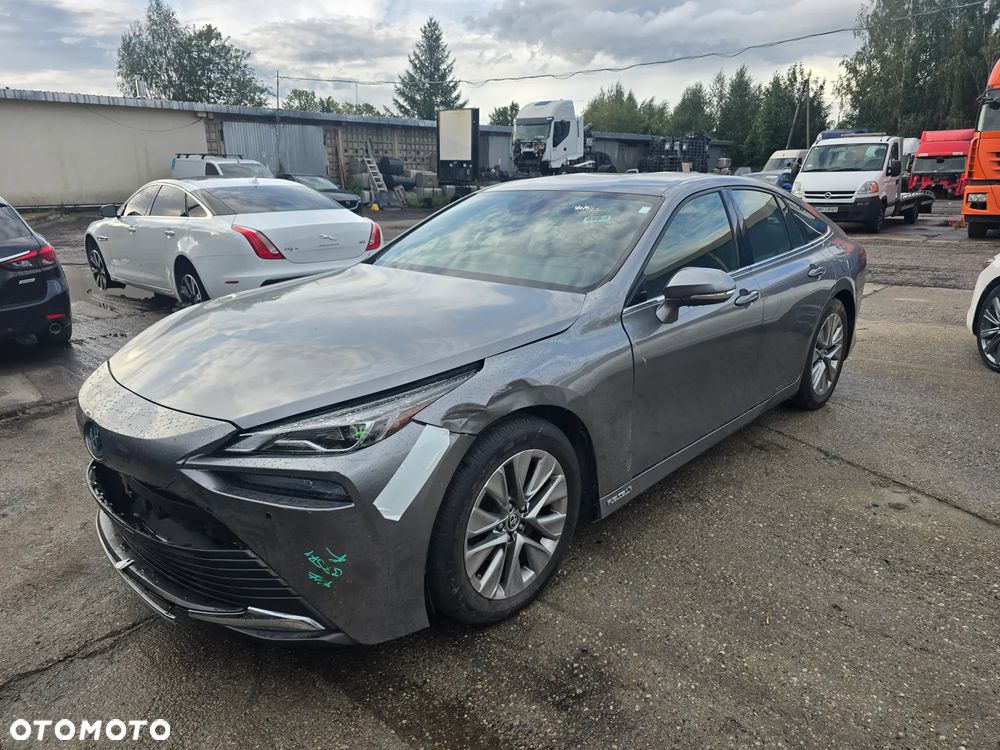 Toyota Mirai - 1