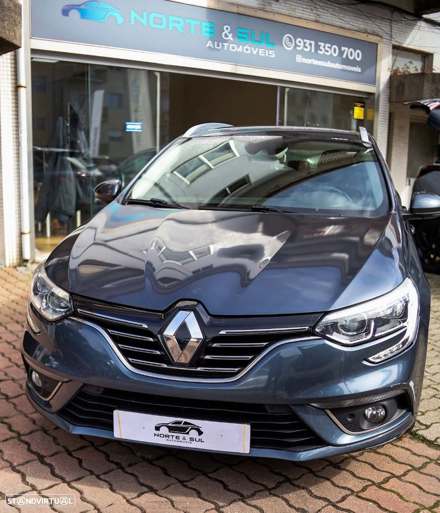 Renault Mégane Sport Tourer - 3