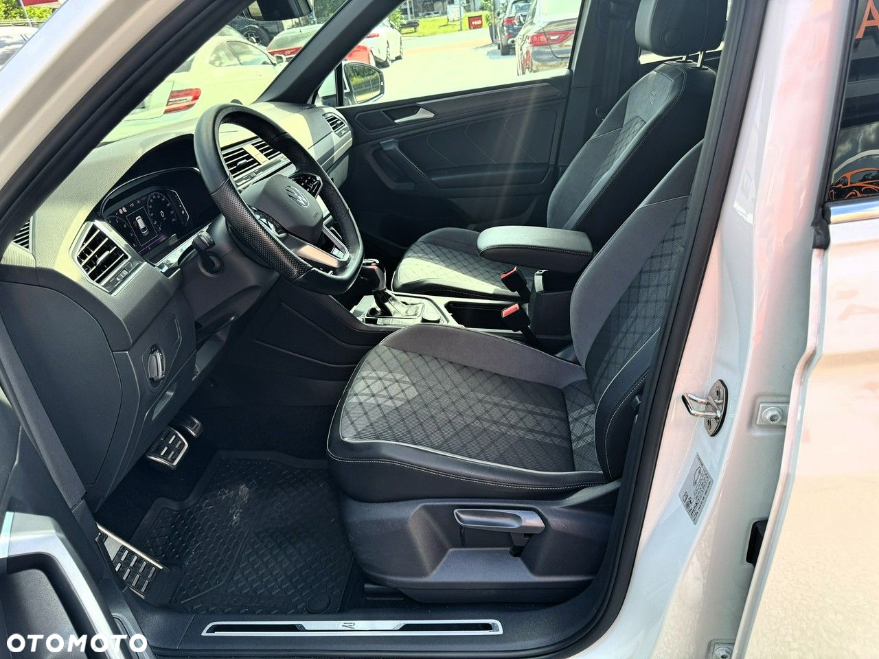 Volkswagen Tiguan Allspace 2.0 TSI 4Mot R-Line DSG - 11