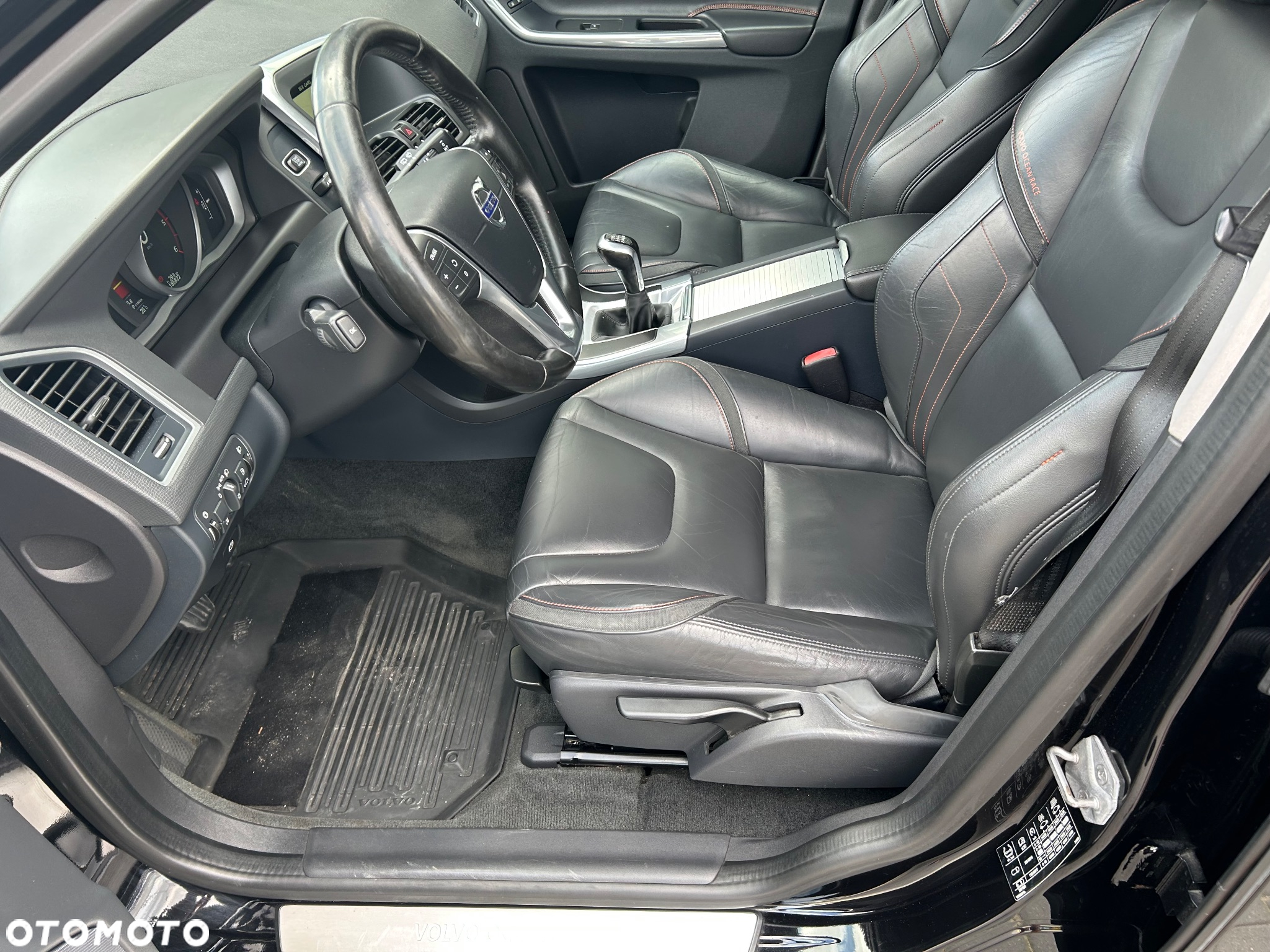 Volvo XC 60 D4 Kinetic - 17