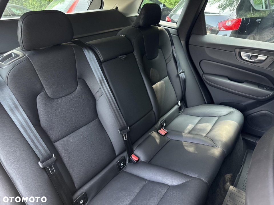 Volvo XC 60 - 12