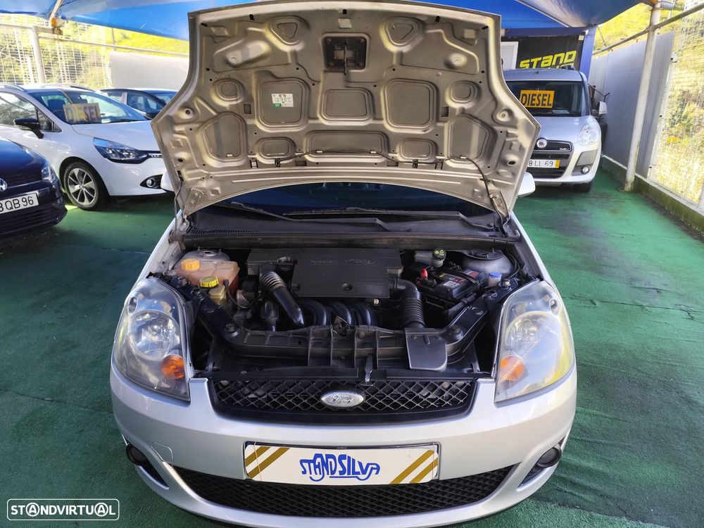 Ford Fiesta 1.25 Trend - 15