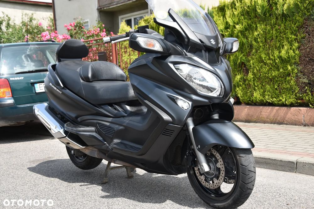Suzuki Burgman - 5