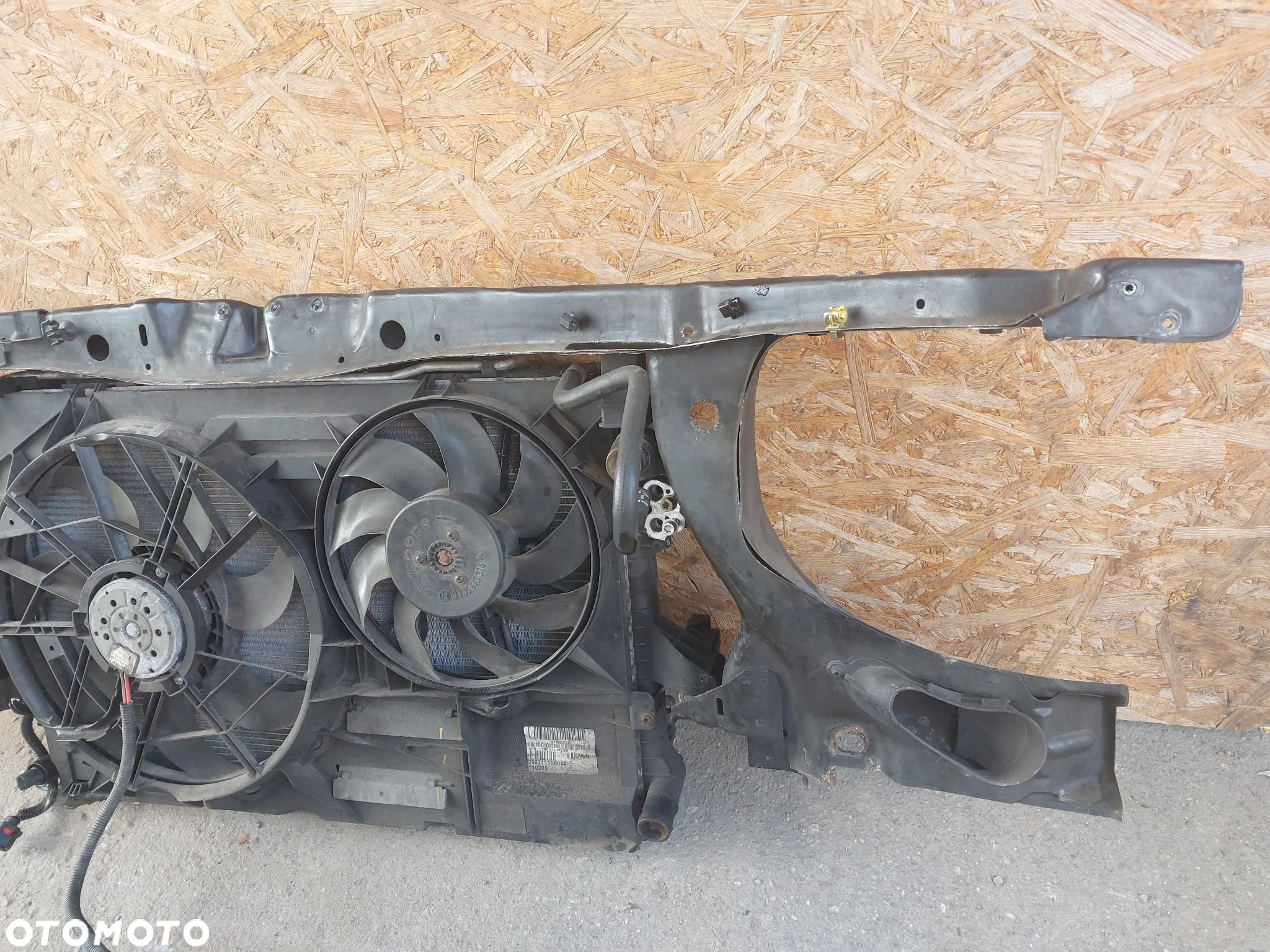 Pas Przedni Chłodnica Wody Klimy Wentylatory Vw Transporter T5 2.5 TDI 7H0121201CN - 10