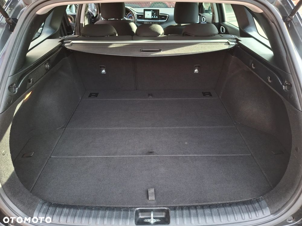 Kia Ceed 1.4 T-GDI OPF Spirit - 29