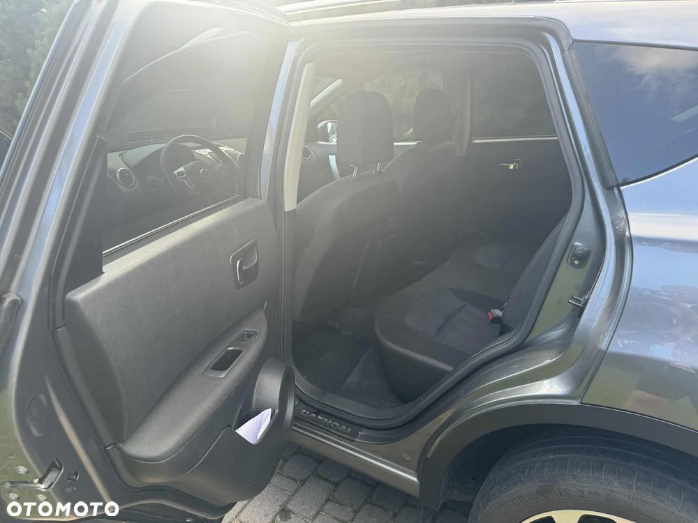 Nissan Qashqai 1.6 dCi 4x4 I-Way - 4