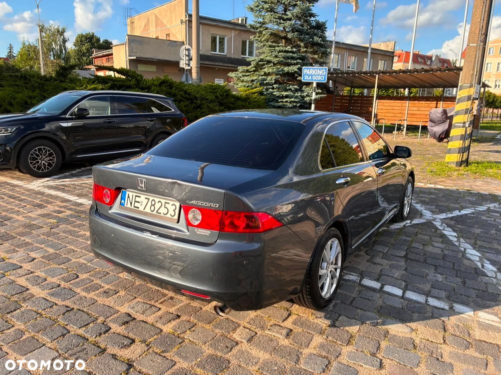 Honda Accord - 3