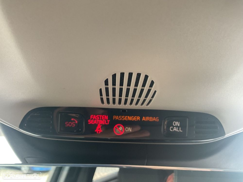 Volvo XC 40 1.5 T3 Momentum - 23