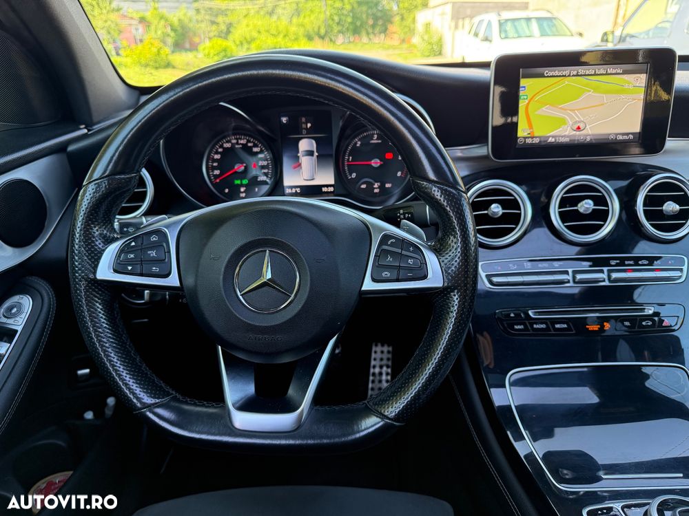 Mercedes-Benz GLC 250 d 4MATIC 9G-TRONIC AMG Line - 33