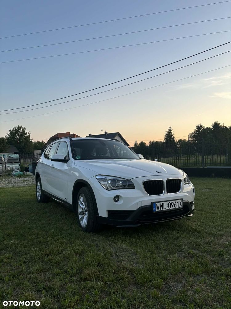 BMW X1 xDrive18d Sport Line - 1