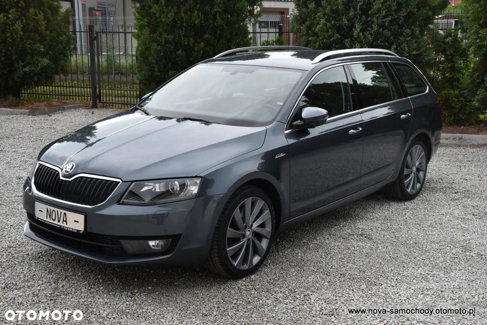Skoda Octavia 2.0 TDI 4x4 L&K DSG - 13