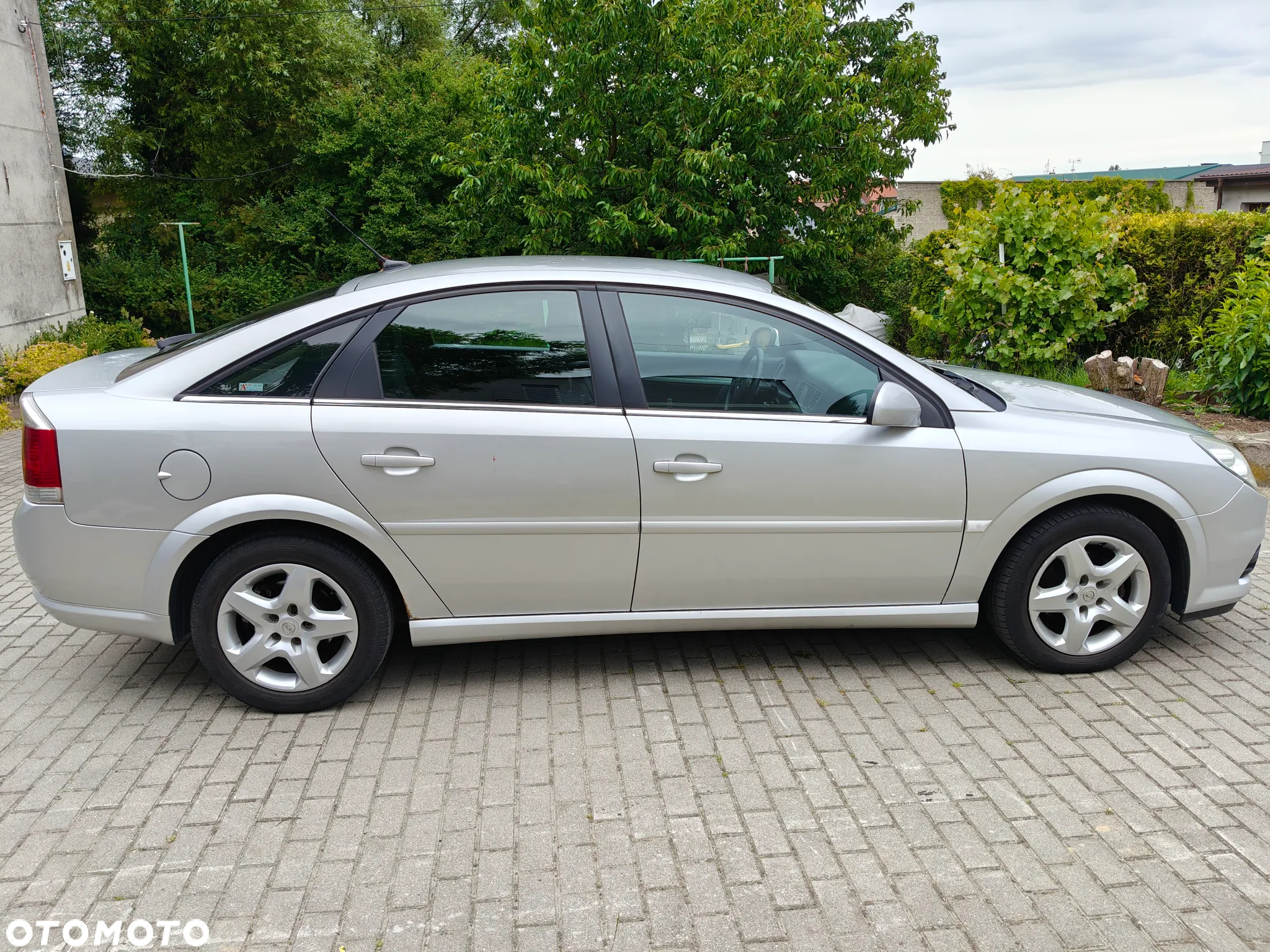 Opel Vectra 1.9 CDTI Cosmo - 3