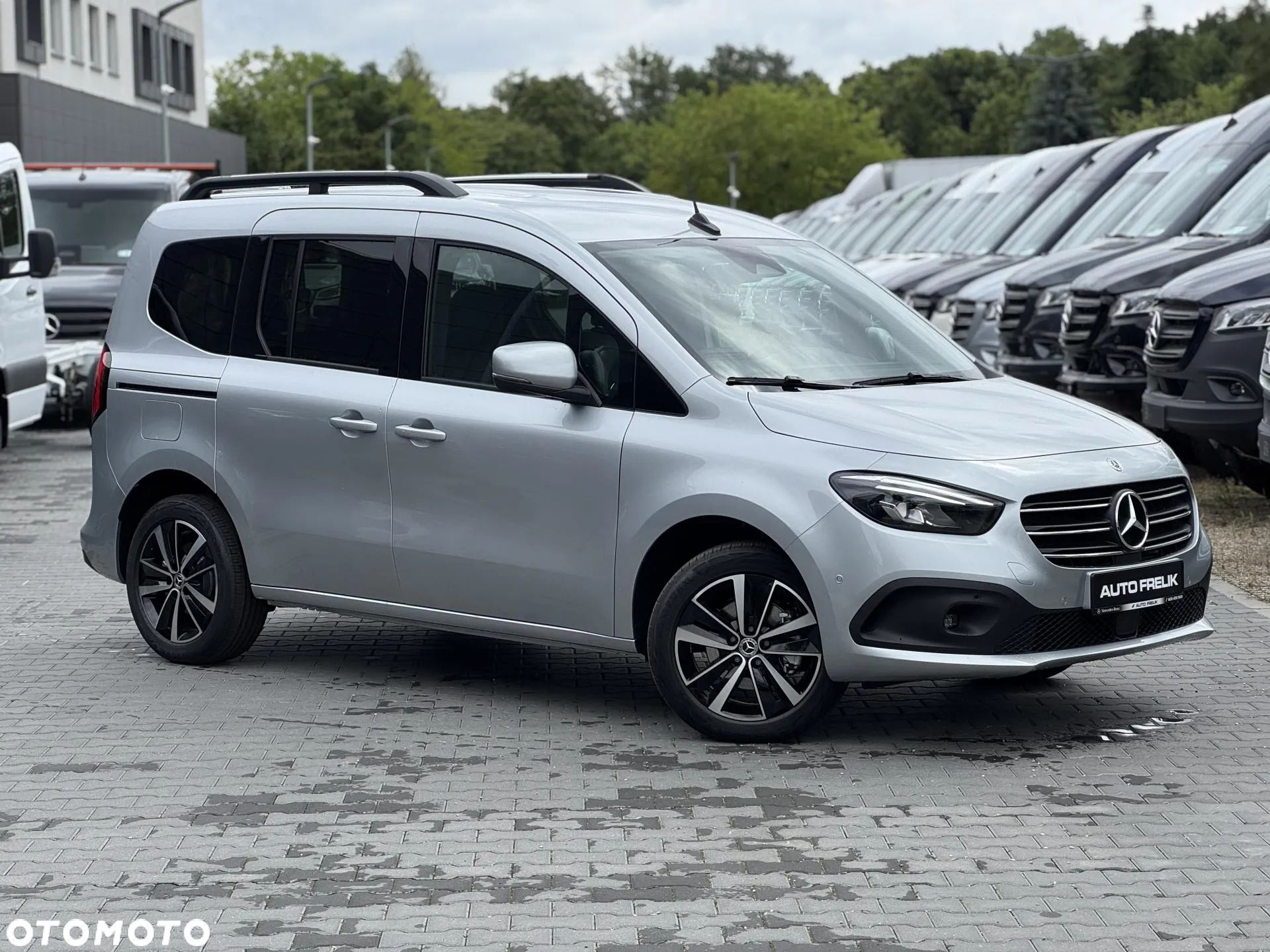 Mercedes-Benz Klasa T 180 Progressive - 1