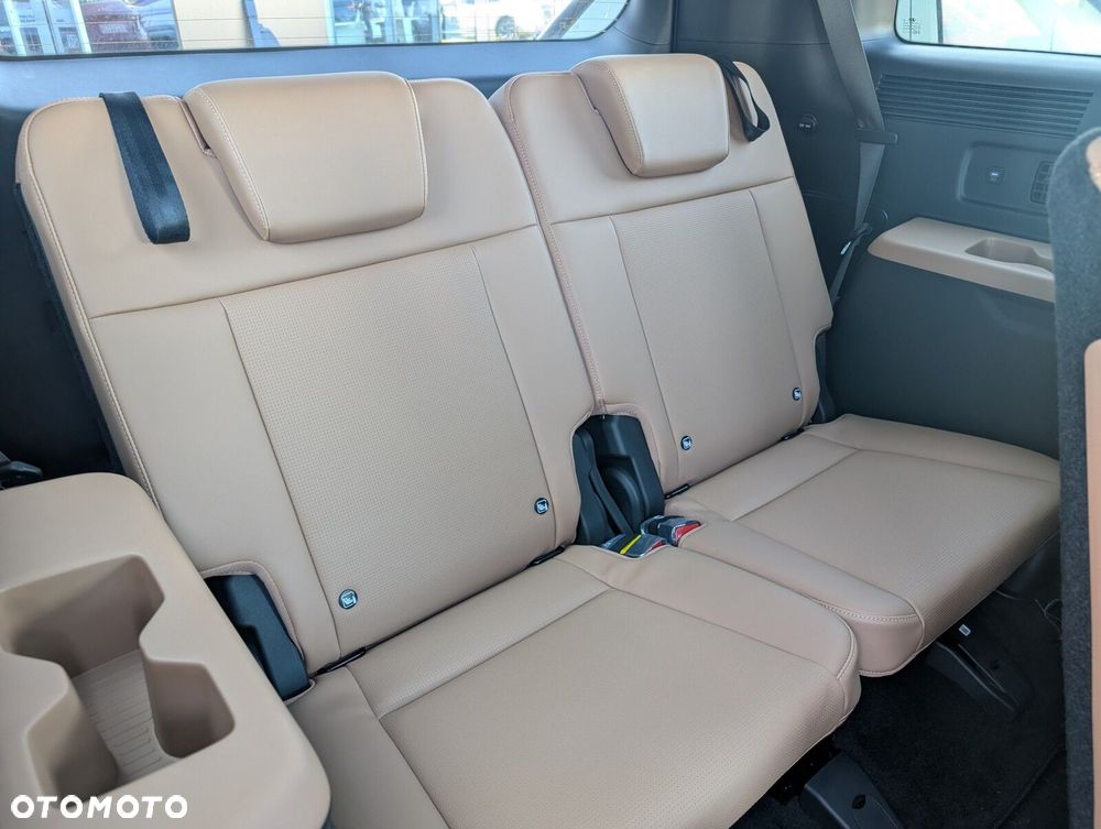 Hyundai Santa Fe 1.6 T-GDI HEV Calligraphy 4WD 7os - 32