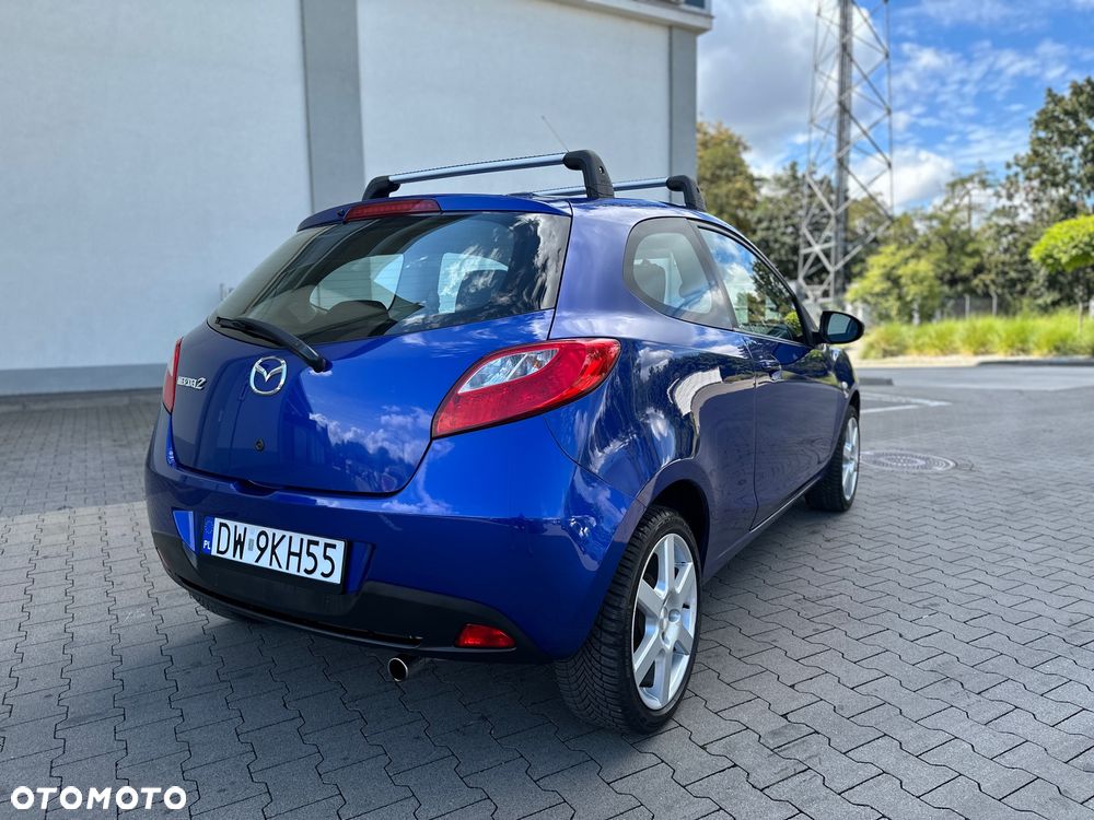Mazda 2 - 4