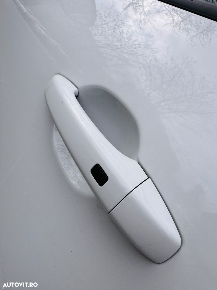 Dacia Logan TCe 90 MT6 Prestige - 7