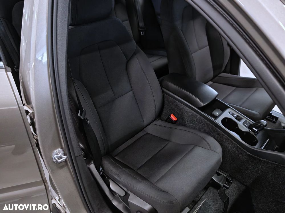 Volvo XC 40 T4 Recharge DKG Inscription Expression - 11
