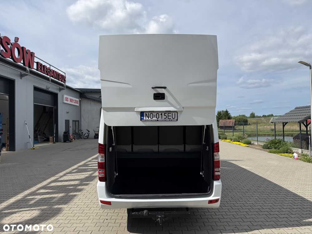 Mercedes-Benz Sprinter 519 3.0 V6 24 miejsca turystyczny - 36