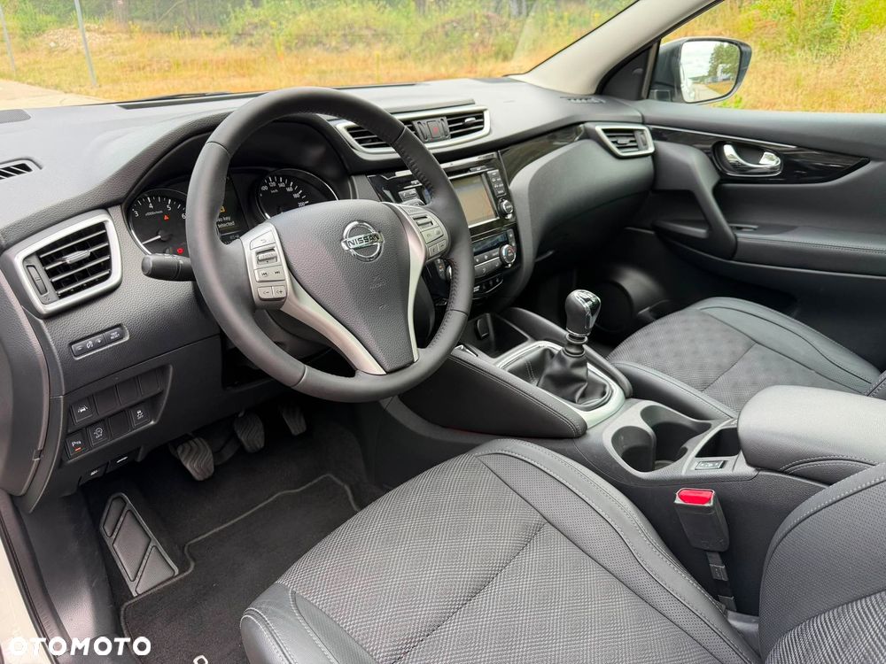 Nissan Qashqai 1.2 DIG-T Tekna - 14