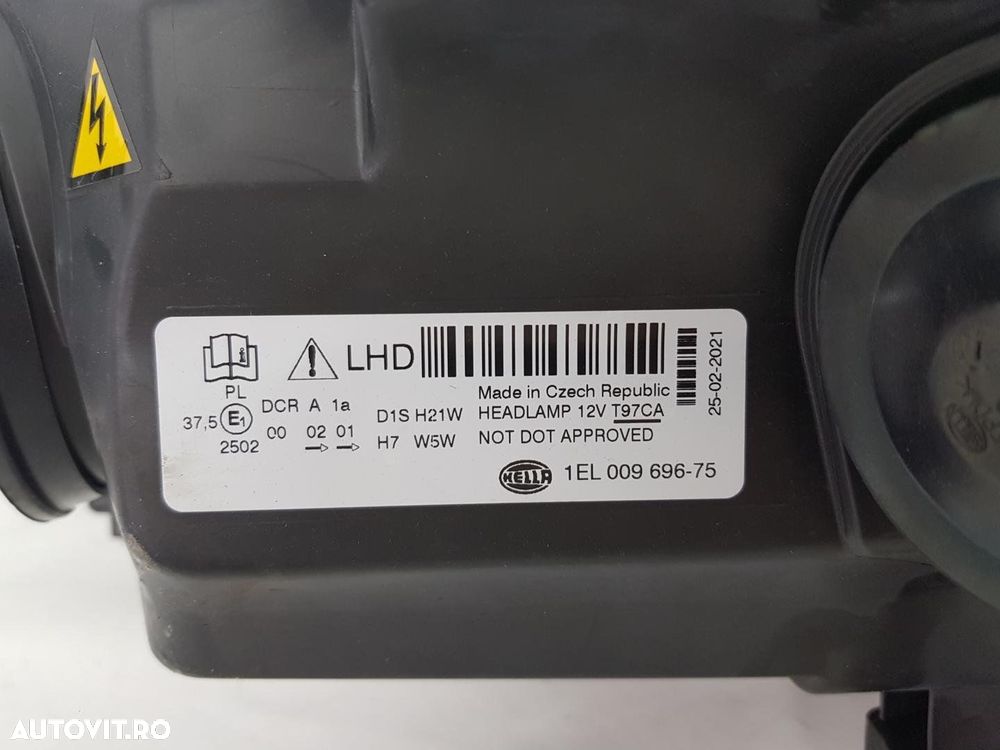 Far stanga xenon Ford Kuga dupa 2008 NOU OE - 8