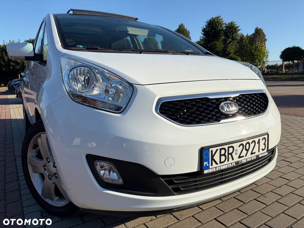 Kia Venga 1.4 CVVT Titanium Collection - 1