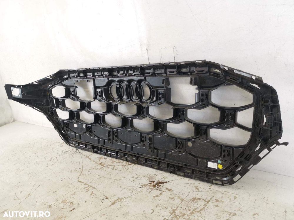 Grila Radiator Audi Q8 1 2018 2019 2020 2021 2022 Originala Avariata - 7