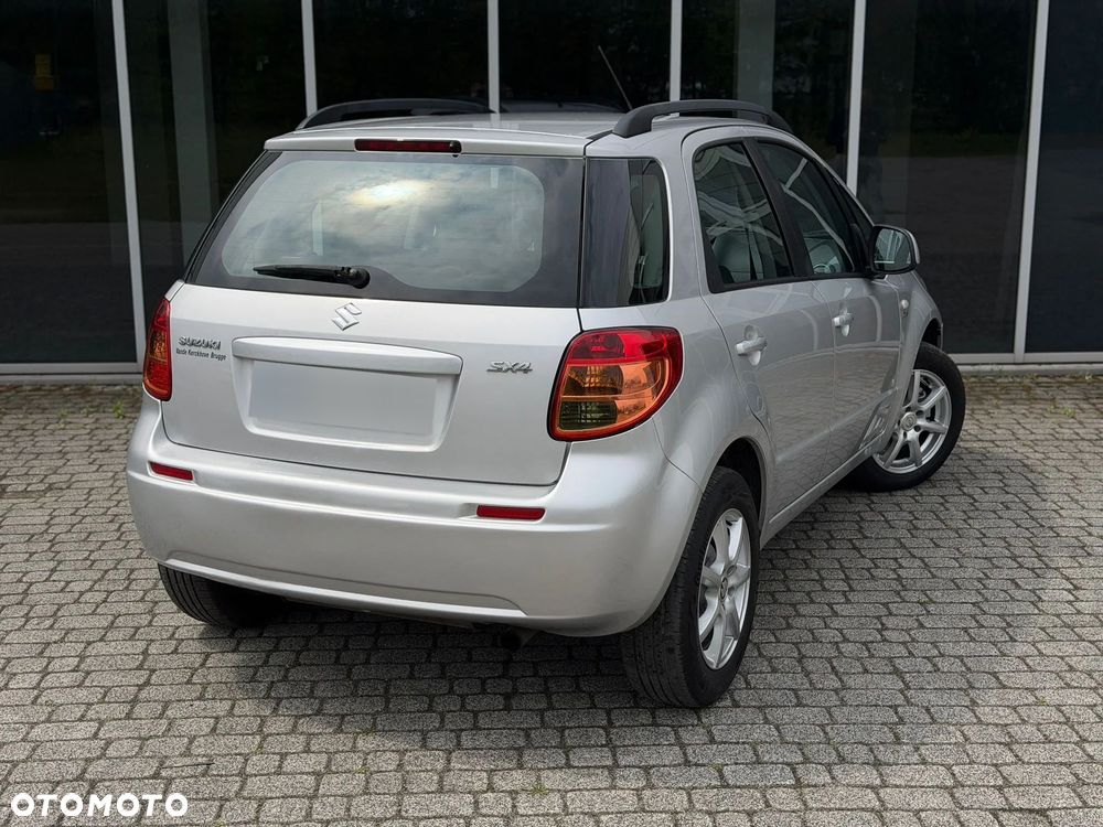 Suzuki SX4 1.6 DDiS Comfort - 3