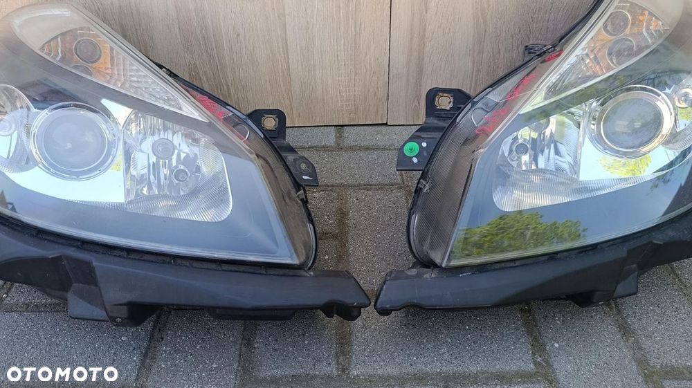REFLEKTOR 2 LAMPY PRZÓD LEWA PRAWA EUROPA RENAULT CLIO III 3 8200261612 - 6