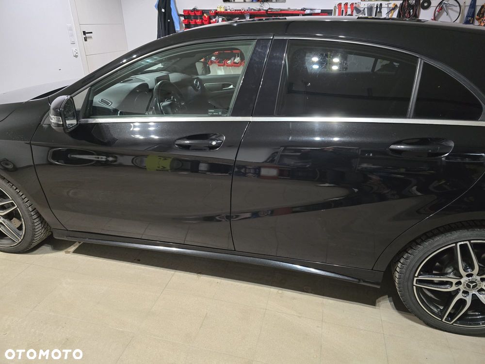 Mercedes-Benz Klasa A 220 4-Matic AMG Line - 4