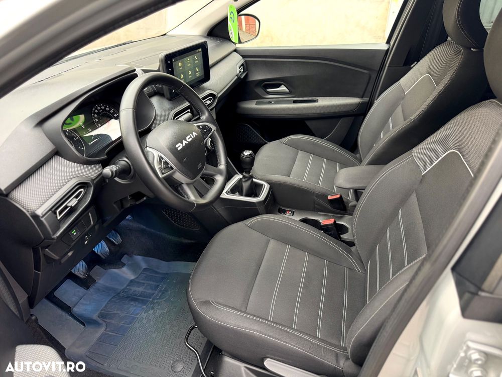 Dacia Logan ECO-G 100 MT6 Prestige+ - 13