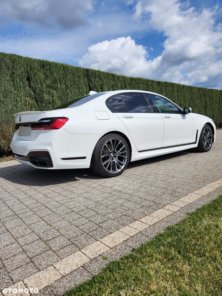 BMW Seria 7 740d xDrive - 9