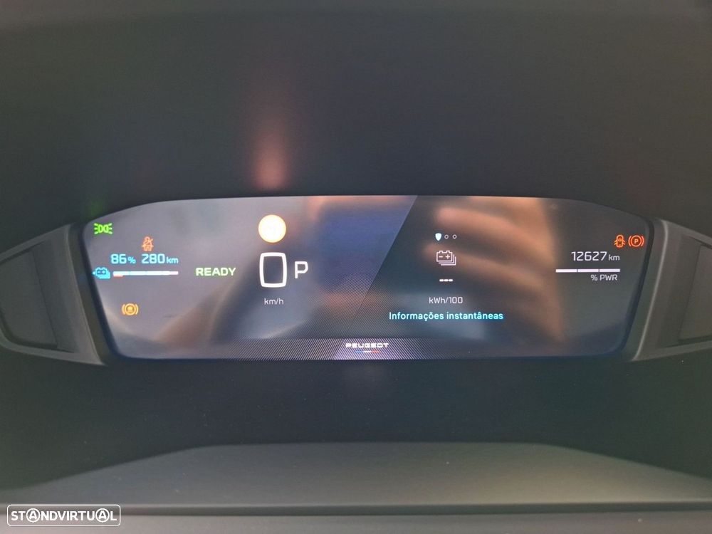 Peugeot e-2008 50 kWh Allure - 18