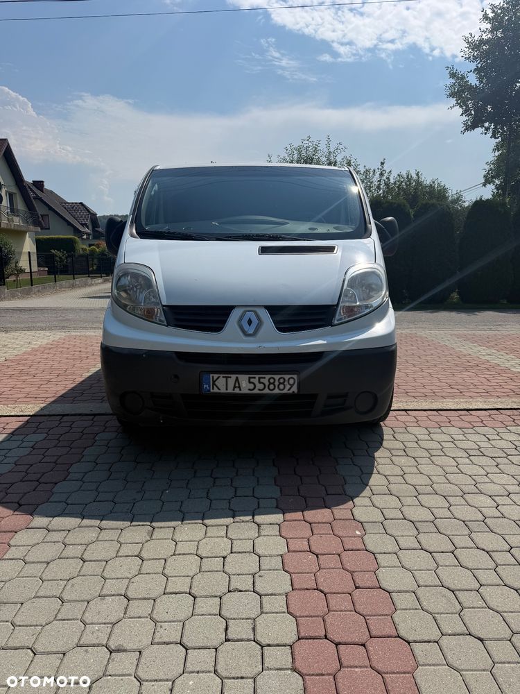 Renault Trafic - 2